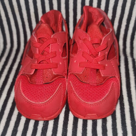 Nike Other - Nike Huarache Run